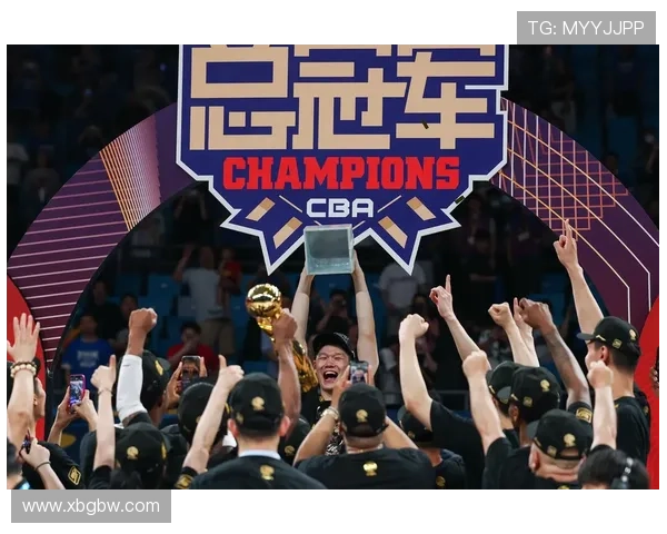 小巴里·布朗荣膺CBA总决赛MVP 引领球队夺冠再创辉煌